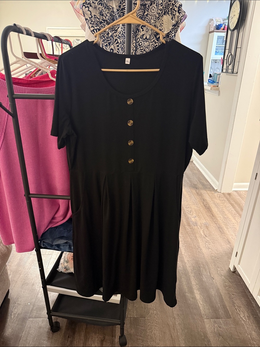 Amazon Black Short-Sleeve Button-Front Tunic Dress